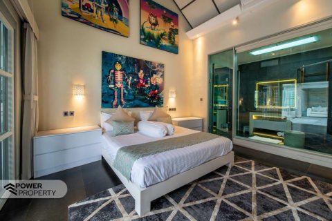 4 bedrooms Villa in South Denpasar, Denpasar, Bali (9216) 25
