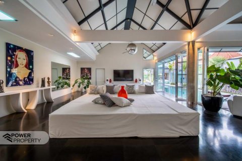 4 bedrooms Villa in South Denpasar, Denpasar, Bali (9216) 15