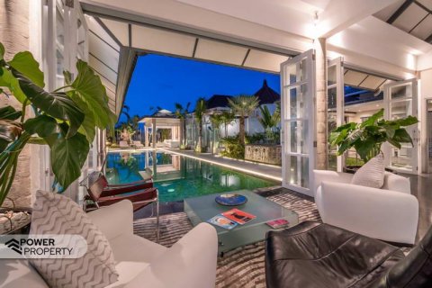 4 bedrooms Villa in South Denpasar, Denpasar, Bali (9216) 2
