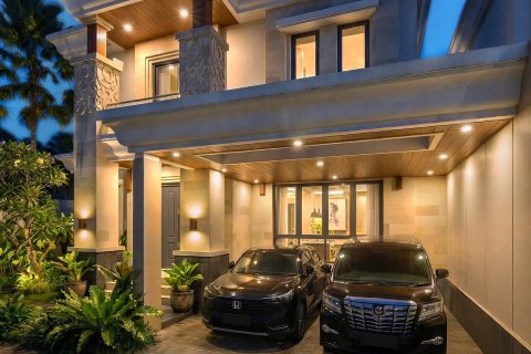 225m2 Villa in Ubud, Gianyar, Bali (10181) 2