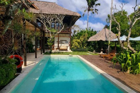 Vila 4 kamar tidur di Jimbaran, Badung, Bali (15839)