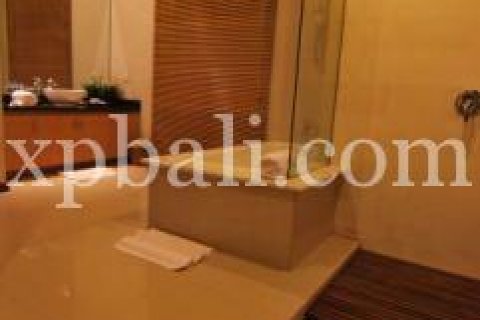 Vila 2 kamar tidur di Seminyak, Badung, Bali (1025)