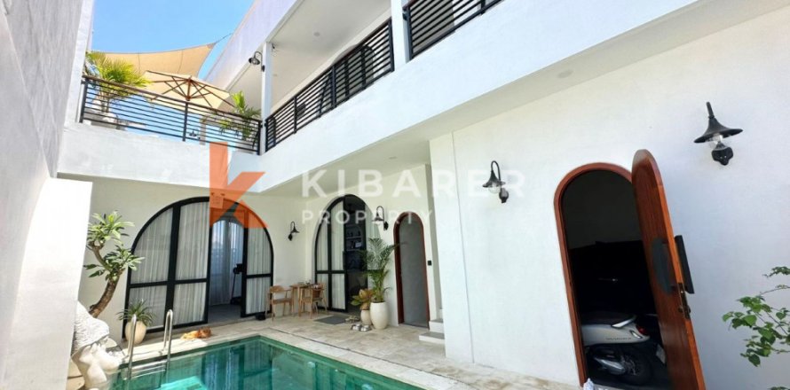 3 bedrooms Villa in Kerobokan, Badung, Bali (13305)