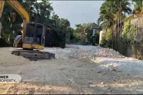Tanah kavling 974m2 di Seminyak, Badung, Bali (9745)