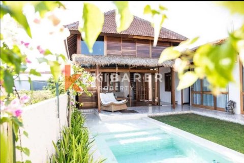 Vila 2 kamar tidur di Tibubeneng, Badung, Bali (13566)