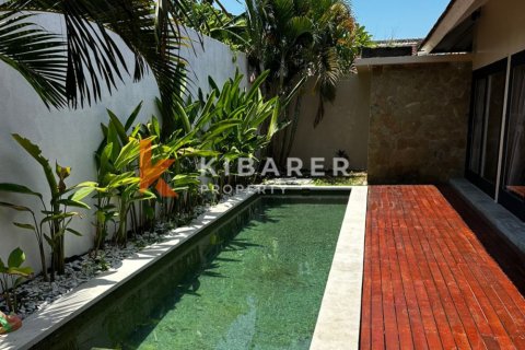 Vila 2 kamar tidur di Seminyak, Badung, Bali (13569)
