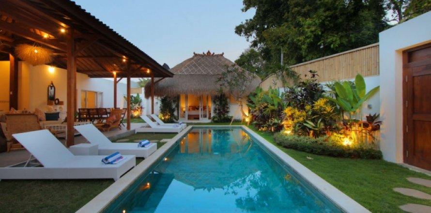 4 bedrooms Villa in Seminyak, Badung, Bali (1937)