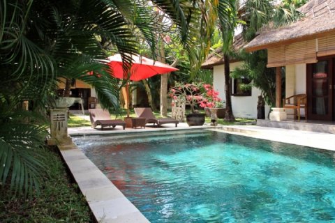 Vila 3 kamar tidur di Seminyak, Badung, Bali (1938)