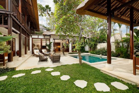 Vila 3 kamar tidur di Jimbaran, Badung, Bali (5725)