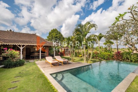 Vila 4 kamar tidur di Canggu, Badung, Bali (17105)
