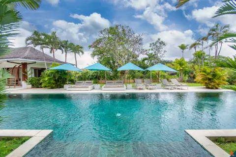 5 bedrooms Villa in Tibubeneng, Badung, Bali (11204) 4