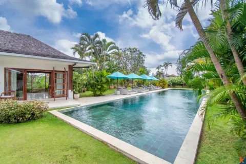5 bedrooms Villa in Tibubeneng, Badung, Bali (11204) 2