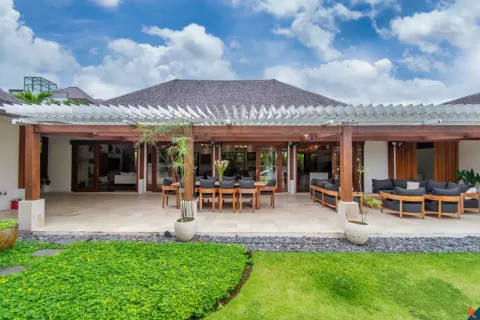 5 bedrooms Villa in Tibubeneng, Badung, Bali (11204) 8