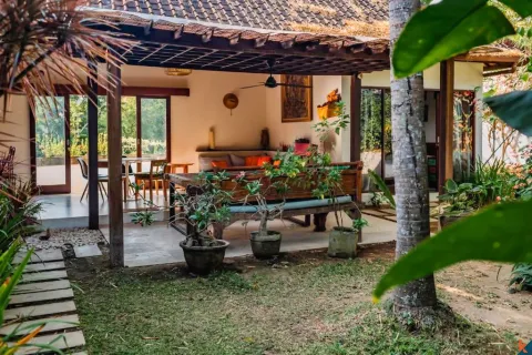 6 bedrooms Villa in Tumbak Bayuh, Mengwi, Badung, Bali (10750) 3