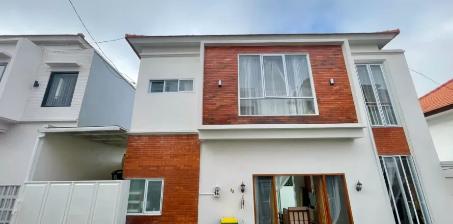 2 bedrooms Villa in Ungasan, Badung, Bali (10818)