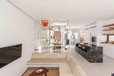 2 bedrooms Villa in South Denpasar, Denpasar, Bali (10814) 3