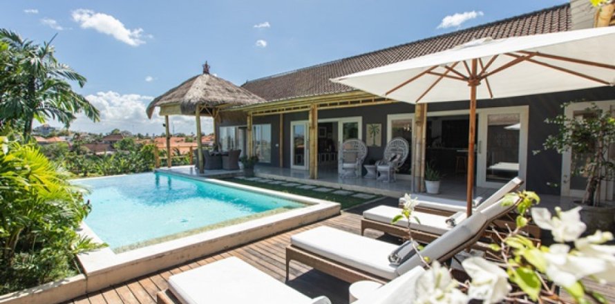 3 bedrooms Villa in Badung, Bali (12163)