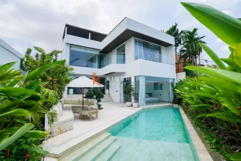 Vila 5 kamar tidur di Canggu, Badung, Bali (12436)