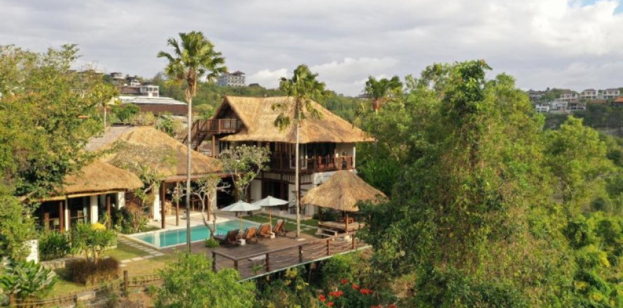3 bedrooms Villa in Jimbaran, Badung, Bali (1720)