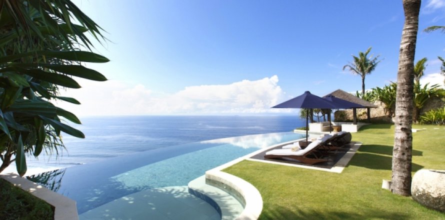 5 bedrooms Villa in South Kuta, Badung, Bali (1083)