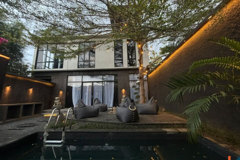 Vila 3 kamar tidur di Ungasan, Badung, Bali (11476)