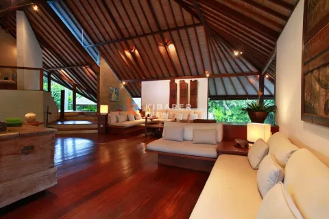 2 bedrooms Villa in Badung, Bali (12375) 8