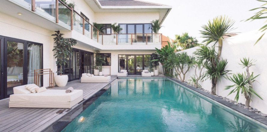 5 bedrooms Villa in Canggu, Badung, Bali (12143)