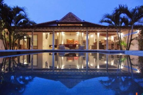 Vila 3 kamar tidur di Tabanan, Bali (12141)