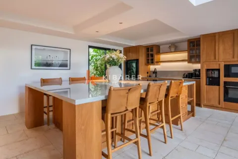 3 bedrooms Villa in Tibubeneng, Badung, Bali (13082) 12