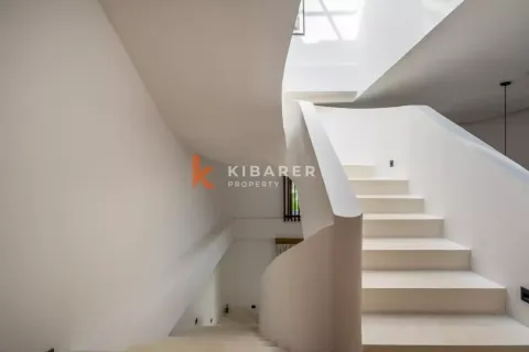 3 bedrooms Villa in Tibubeneng, Badung, Bali (13082) 14