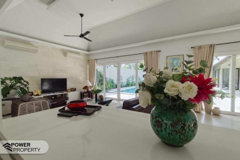 3 bedrooms Villa in Tampaksiring, Gianyar, Bali (9962) 8