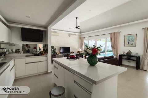 3 bedrooms Villa in Tampaksiring, Gianyar, Bali (9962) 5