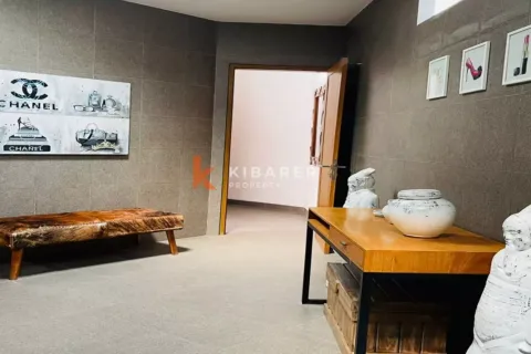 3 bedrooms Villa in Kerobokan, Badung, Bali (12717) 17