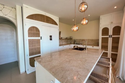 4 bedrooms Villa in Tabanan, Bali (702) 7