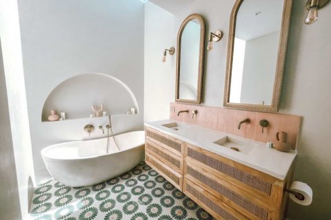 4 bedrooms Villa in Tabanan, Bali (702) 28