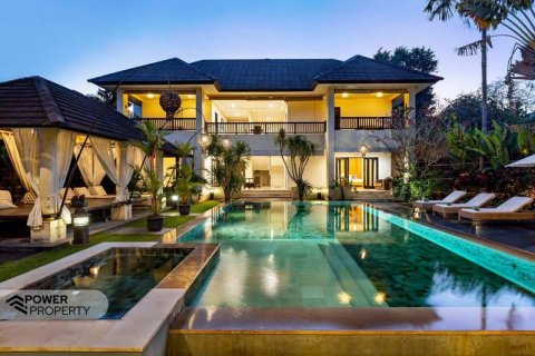 Vila 8 kamar tidur di Nusa Dua, Badung, Bali (707) 20