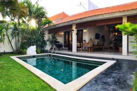 Vila 2 kamar tidur di Seminyak, Badung, Bali (11776)