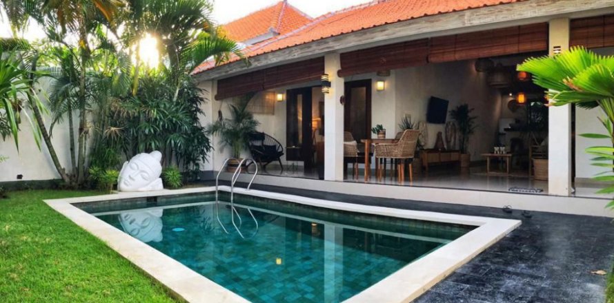 2 bedrooms Villa in Seminyak, Badung, Bali (11776)