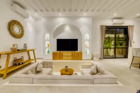 2 bedrooms Villa in Tibubeneng, Badung, Bali (10893) 5