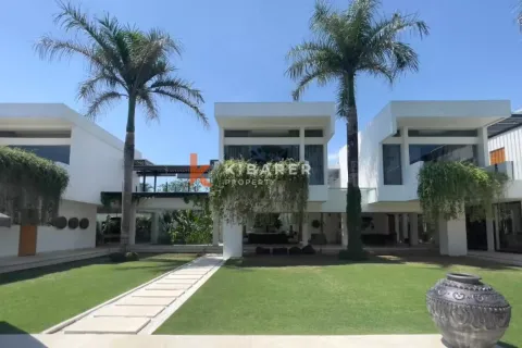5 bedrooms Villa in Tumbak Bayuh, Mengwi, Badung, Bali (13505) 4
