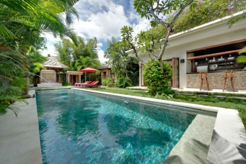 Vila 2 kamar tidur di Seminyak, Badung, Bali (1611)
