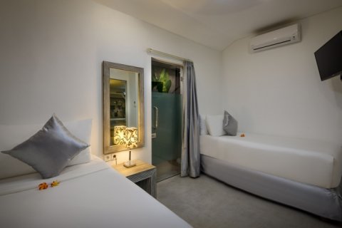 4 bedrooms Villa in Seminyak, Badung, Bali (1612) 16