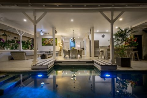 4 bedrooms Villa in Seminyak, Badung, Bali (1612) 2