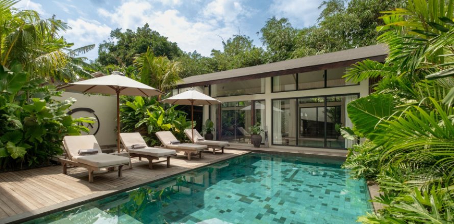 4 bedrooms Villa in South Kuta, Badung, Bali (8747)