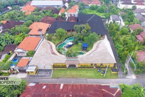 Vila 5 kamar tidur di Denpasar Selatan, Denpasar, Bali (8754)