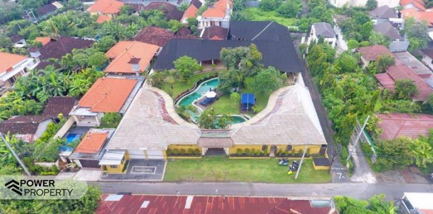 5 bedrooms Villa in South Denpasar, Denpasar, Bali (8754)