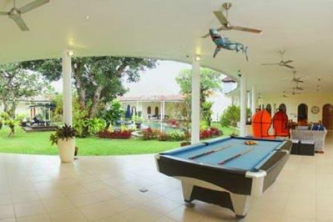 5 bedrooms Villa in South Denpasar, Denpasar, Bali (8754) 18