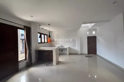 Vila 3 kamar tidur di Legian, Kuta, Badung, Bali (13033)