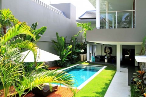 Vila 3 kamar tidur di Seminyak, Badung, Bali (1683)