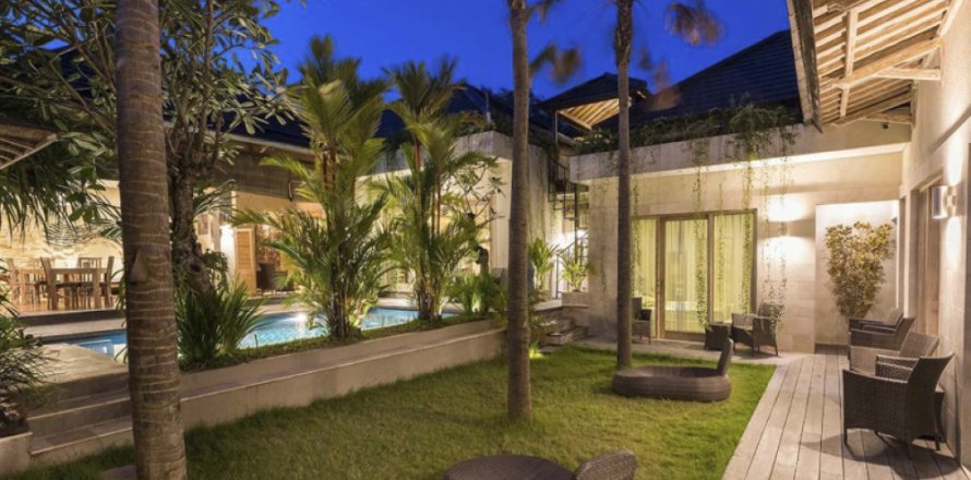 10 bedrooms Villa in Canggu, Badung, Bali (12187)